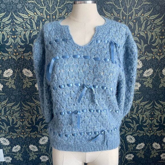 Handmade Sweaters - Vintage Silhouette Hand Knitted Short Sleeve Sweater with Basket Weave